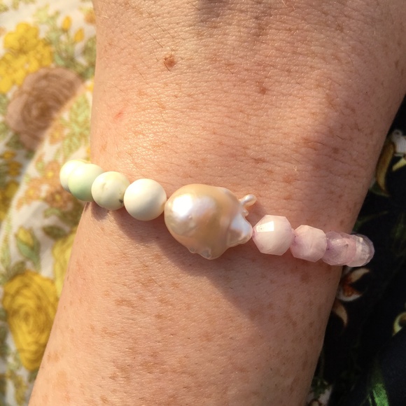 Baroque pearl, amethyst, ametrine, lemon chrysoprase stretch bracelet handmade - Picture 4 of 8